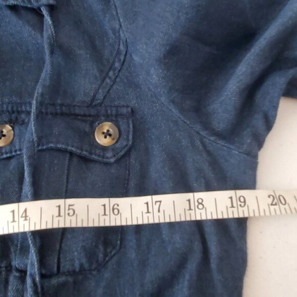 CABI Style #340 Chambray Denim Tunic Cardigan Button-up Top Shirt Jacket Sz M - Picture 10 of 11